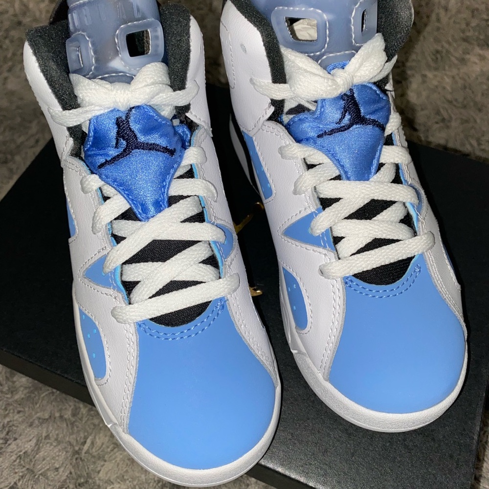 Jordan 6 Retro